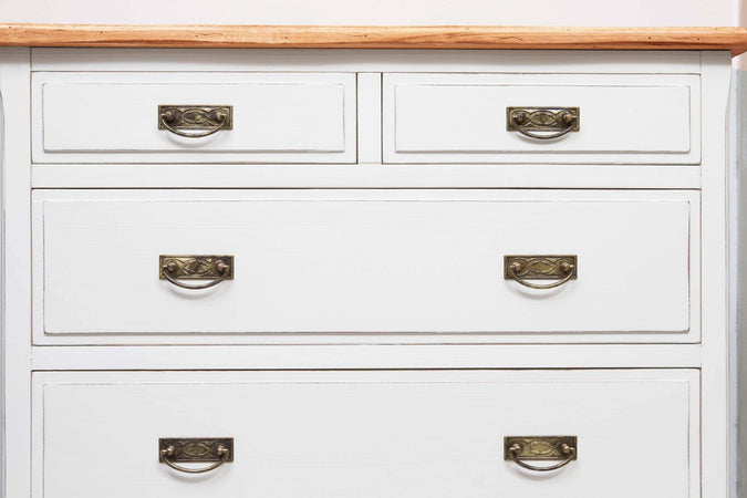 Biscottini-Comò-Country-in-legno-massello-di-tiglio-struttura-bianca-anticata-piano-finitura-noce-L100xPR45xH106-cm.-Made-in-Italy