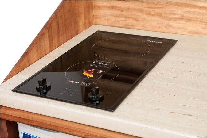 Biscottini-Credenza-cucina-in-legno-massello-di-tiglio-finitura-naturale-L130xPR60xH115-cm.-Made-in-Italy