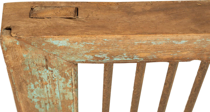 Biscottini-Finestra-finestrina-grata-in-legno-massello-e-in-ferro-antica-e-vecchia-medievale-con-telaio-da-interno-o-da-esterno
