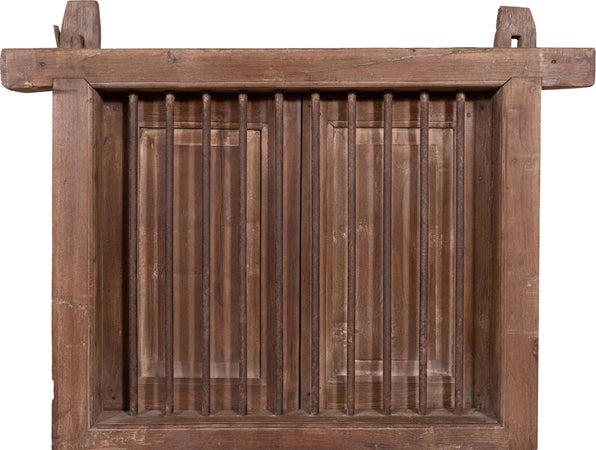 Biscottini-Finestra-finestrina-grata-porta-in-legno-massello-e-in-ferro-antica-e-vecchia-con-telaio-da-interno-o-da-esterno