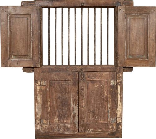Biscottini-Finestra-finestrina-grata-porta-in-legno-massello-e-in-ferro-antica-e-vecchia-con-telaio-da-interno-o-da-esterno