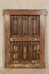 Biscottini-Finestra-finestrina-grata-porta-in-legno-massello-e-in-ferro-antica-e-vecchia-con-telaio-da-interno-o-da-esterno