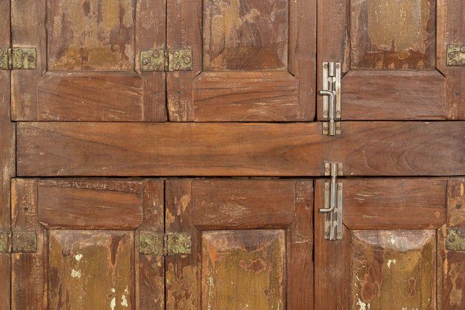Biscottini-Finestra-finestrina-grata-porta-in-legno-massello-e-in-ferro-antica-e-vecchia-con-telaio-da-interno-o-da-esterno