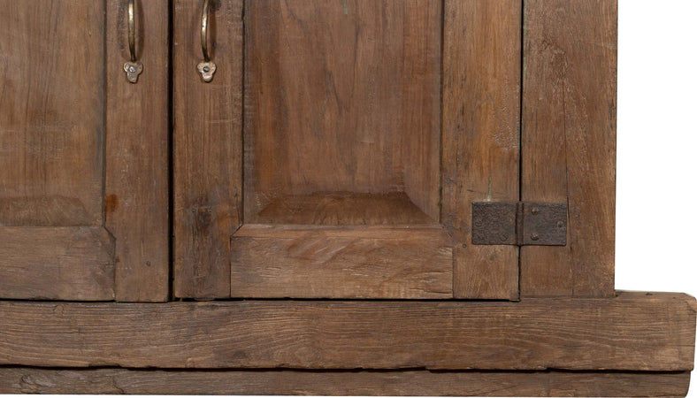 Biscottini-Finestra-finestrina-grata-porta-in-legno-massello-e-in-ferro-antica-e-vecchia-con-telaio-da-interno-o-da-esterno