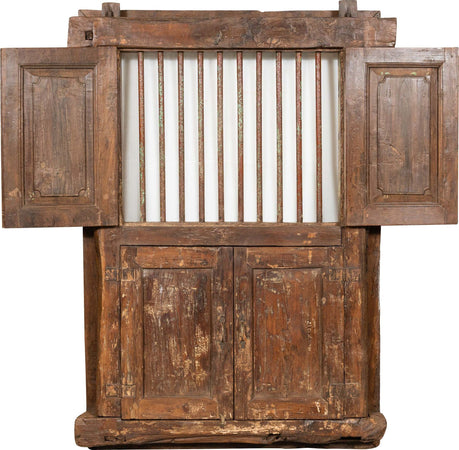 Biscottini-Finestra-finestrina-grata-porta-in-legno-massello-e-in-ferro-antica-e-vecchia-con-telaio-da-interno-o-da-esterno