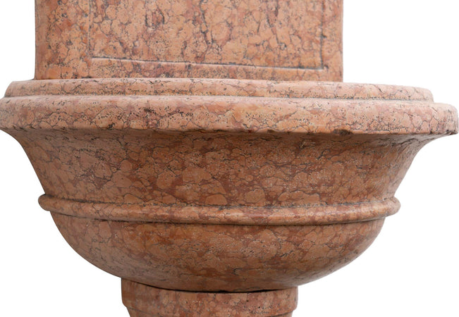Biscottini-Fontana-da-terra-in-marmo-rosso-di-Verona-Made-in-Italy
