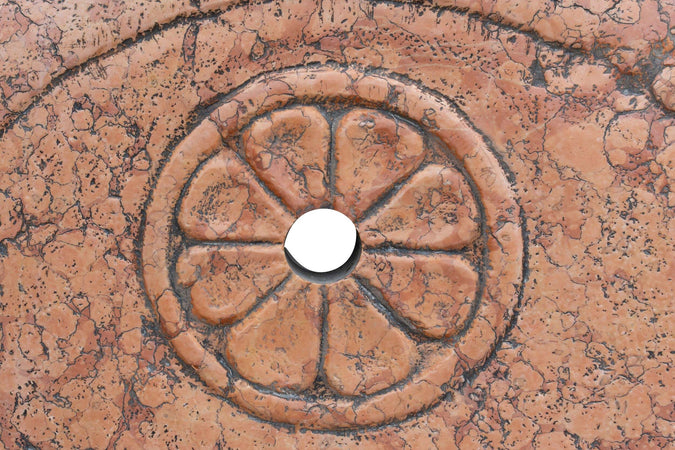 Biscottini-Fontana-da-terra-in-marmo-rosso-di-Verona-Made-in-Italy