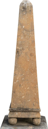 Biscottini-Obelisco-in-Pietra-L57xPR57xH215-cm