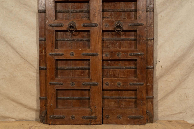 Biscottini-Porta-portone-in-legno-massello-e-ferro-da-interno-o-da-esterno-vecchia-e-antica-medievale-scorrevole