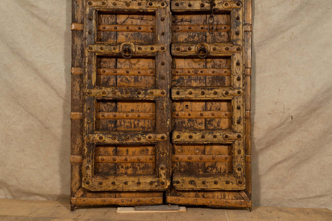 Biscottini-Porta-portone-in-legno-massello-e-ferro-da-interno-o-da-esterno-vecchia-e-antica-medievale-scorrevole