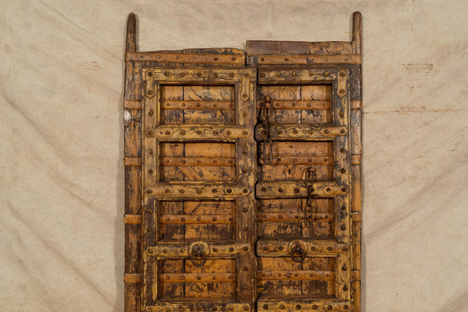 Biscottini-Porta-portone-in-legno-massello-e-ferro-da-interno-o-da-esterno-vecchia-e-antica-medievale-scorrevole