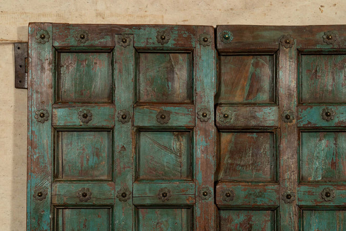 Biscottini-Porta-portone-in-legno-massello-e-ferro-da-interno-o-da-esterno-vecchia-e-antica-medievale-scorrevole