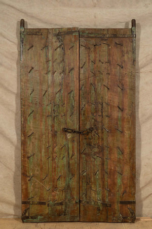 Biscottini-Porta-portone-in-legno-massello-e-ferro-da-interno-o-da-esterno-vecchia-e-antica-medievale-scorrevole