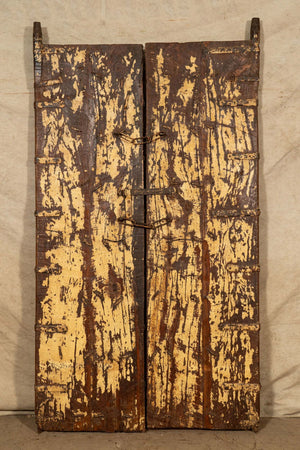 Biscottini-Porta-portone-in-legno-massello-e-ferro-da-interno-o-da-esterno-vecchia-e-antica-medievale-scorrevole
