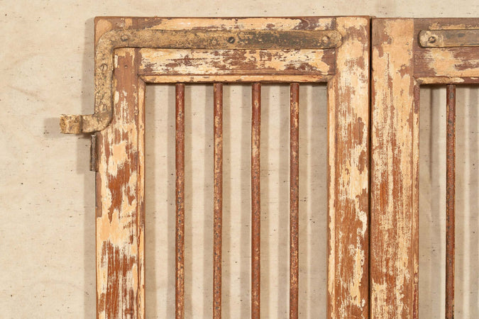 Biscottini-Porta-portone-in-legno-massello-e-ferro-da-interno-o-da-esterno-vecchia-e-antica-medievale-scorrevole