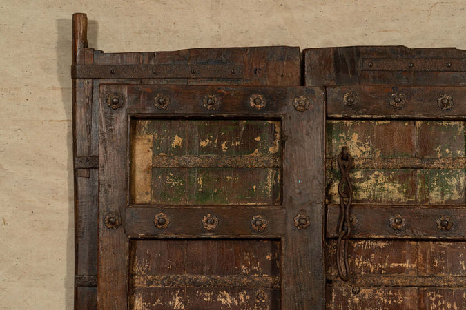 Biscottini-Porta-portone-in-legno-massello-e-ferro-da-interno-o-da-esterno-vecchia-e-antica-medievale-scorrevole