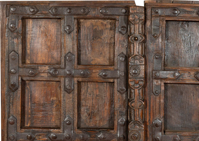 Biscottini-Porta-portone-in-legno-massello-e-ferro-da-interno-o-da-esterno-vecchia-e-antica-medievale-scorrevole