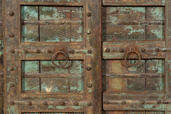 Biscottini-Porta-portone-in-legno-massello-e-ferro-da-interno-o-da-esterno-vecchia-e-antica-medievale-scorrevole