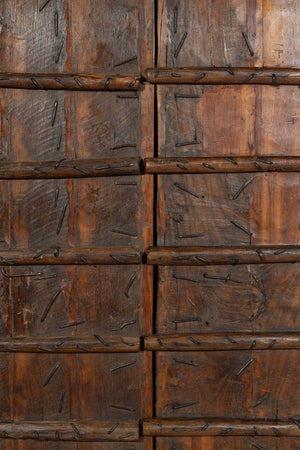 Biscottini-Porta-portone-in-legno-massello-e-ferro-da-interno-o-da-esterno-vecchia-e-antica-medievale-scorrevole