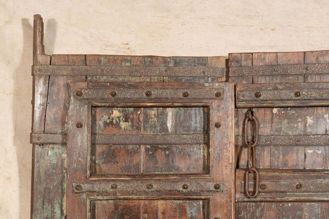 Biscottini-Porta-portone-in-legno-massello-e-ferro-da-interno-o-da-esterno-vecchia-e-antica-medievale-scorrevole