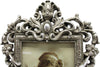Biscottini-Portafoto-da-appoggio-a-cuore-in-resina-finitura-argento-anticata-L18xPR2xH27-cm