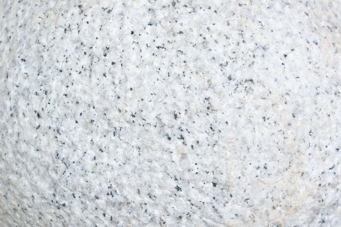 Biscottini-Sfera-decorativa-in-pietra