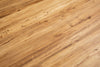 Biscottini-Tavolo-allungabile-Country-legno-massello-di-tiglio-con-struttura-bianca-anticata-piano-naturale.-Made-in-Italy