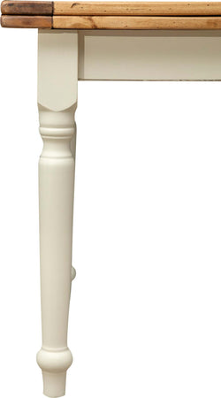 Biscottini-Tavolo-allungabile-Country-legno-massello-di-tiglio-con-struttura-bianca-anticata-piano-naturale.-Made-in-Italy