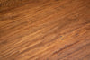 Biscottini-Tavolo-fisso-Country-in-legno-massello-di-tiglio-struttura-bianca-anticata-piano-noce.-Made-in-Italy