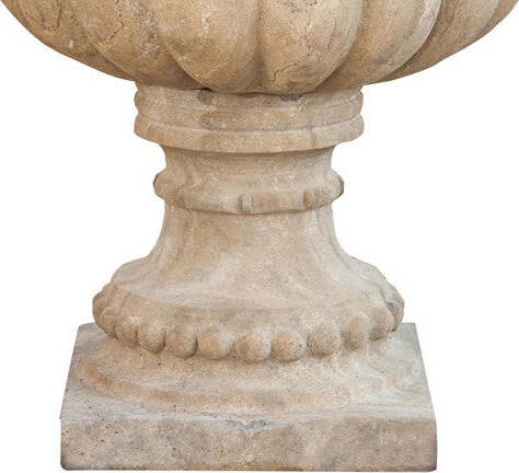 Biscottini-VASO-FESTONATO-INVECCHIATO-IN-PIETRA