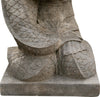 Biscottini-Vecchia-statua-in-pietra-raffigurante-un-uomo-con-un-pesce