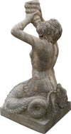 Biscottini-Vecchia-statua-in-pietra-raffigurante-un-uomo-inginocchiato