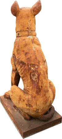 Biscottini-Vecchia-statua-raffigurante-un-cane-seduto-in-fusione-di-ghisa