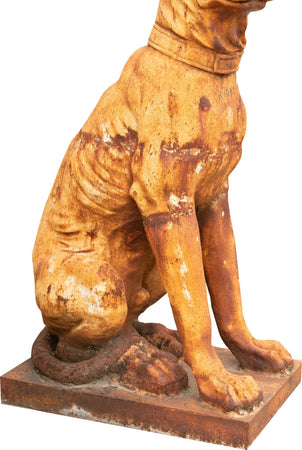 Biscottini-Vecchia-statua-raffigurante-un-cane-seduto-in-fusione-di-ghisa