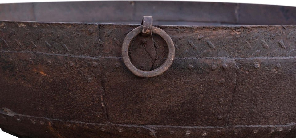 Biscottini-VECCHIO-CONTENITORE-IN-FERRO-BATTUTO