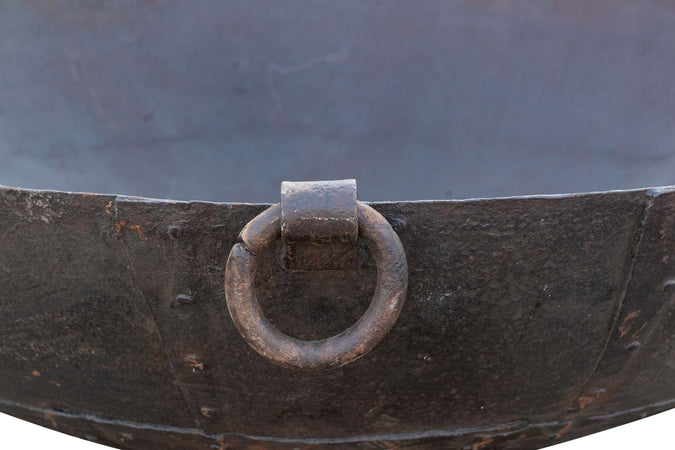 Biscottini-VECCHIO-CONTENITORE-IN-FERRO-BATTUTO