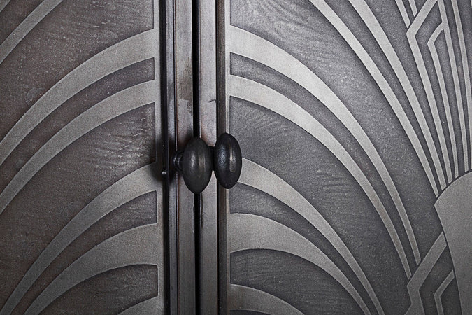 Credenza "Lanford" con struttura in acciaio, ante scolpite a mano, stile atmosfera