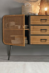 Credenza Elton con struttura in acciaio, cassetti in legno di abete, stile vintage