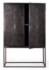 Credenza Lanford con struttura in acciaio, ante scolpite a mano, stile atmosfera