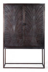 Credenza Lanford con struttura in acciaio, ante scolpite a mano, stile atmosfera