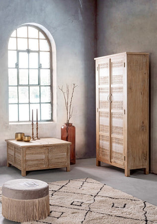 Credenza "Mayra" con struttura in legno di mango, decorazioni a mano, stile naturale