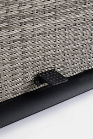 Tavolo "Kent" con struttura in alluminio, piano in ceramica, intreccio in fibra sintetica, per esterno
