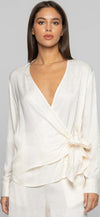 Blusa-a-portafogli-con-chiusura-a-nodo-blanche