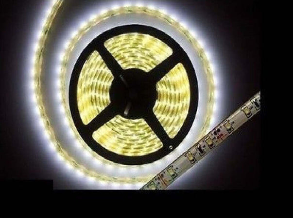 BOBINA STRISCIA LED 3528 FLESSIBILE 5M ADESIVA LUCE CALDA INTERNO ESTERNO IP65 Illuminazione/Strisce LED Trade Shop italia - Napoli, Commerciovirtuoso.it