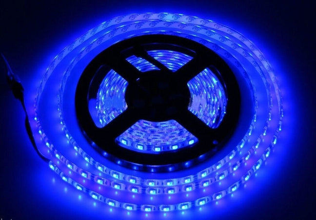 BOBINA STRISCIA STRIP LED 5050 FLESSIBILE 5M ADESIVA LUCE INTERNO ESTERNO IP65 Illuminazione/Strisce LED Trade Shop italia - Napoli, Commerciovirtuoso.it