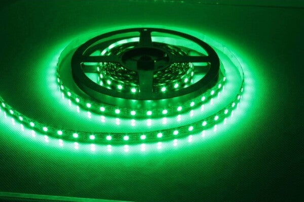 Bobina Striscia Strip Led 5050 Flessibile 5mt Adesiva Luce Interno Esterno Ip65 Illuminazione/Strisce LED Trade Shop italia - Napoli, Commerciovirtuoso.it