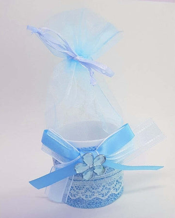 BOMBONIERE SCATOLA AZZURRA FIORE SACCHETTO ORGANZA PORTACONFETTI NASCITA BATTESIMO Casa e cucina/Hobby creativi/Materiali per hobby creativi/Forniture per feste/Bomboniere Trade Shop italia - Napoli, Commerciovirtuoso.it