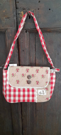 Borsa A Spalla Tessuto Bianca E Rossa Borsa A Tracolla Con Cerniera 22 X16x 8 Cm Bottoni In Legno Con Zampette Moda/Donna/Borse/Borse a spalla Ideart - Valdilana, Commerciovirtuoso.it