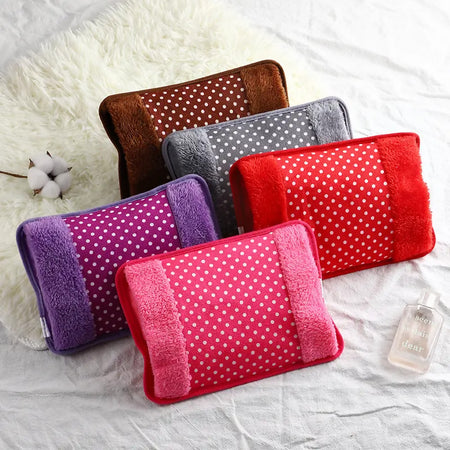 Borsa-acqua-calda-elettrica-con-rivestimento-morbido-e-tasca-scaldamani-diverse-fantasie
