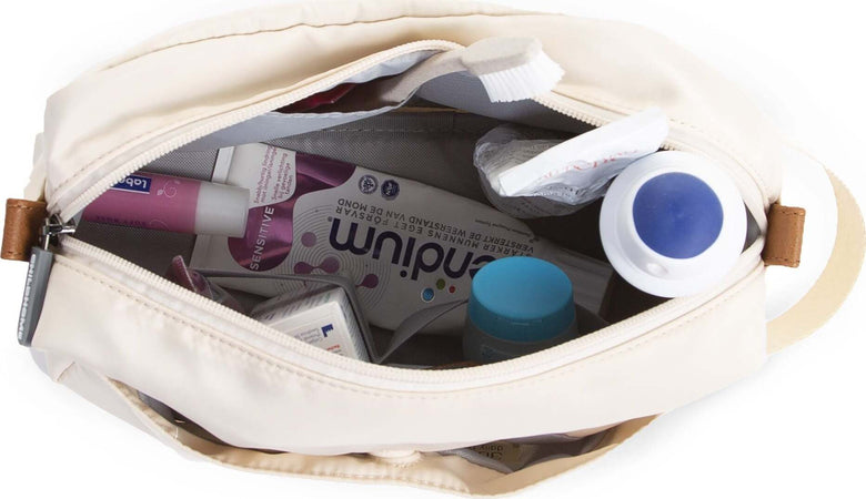 Borsa da Toilette Childhome Momlife Off White Black Prima infanzia/Igiene e benessere/Borsa per toilette La Casa Del Bebè - Napoli, Commerciovirtuoso.it
